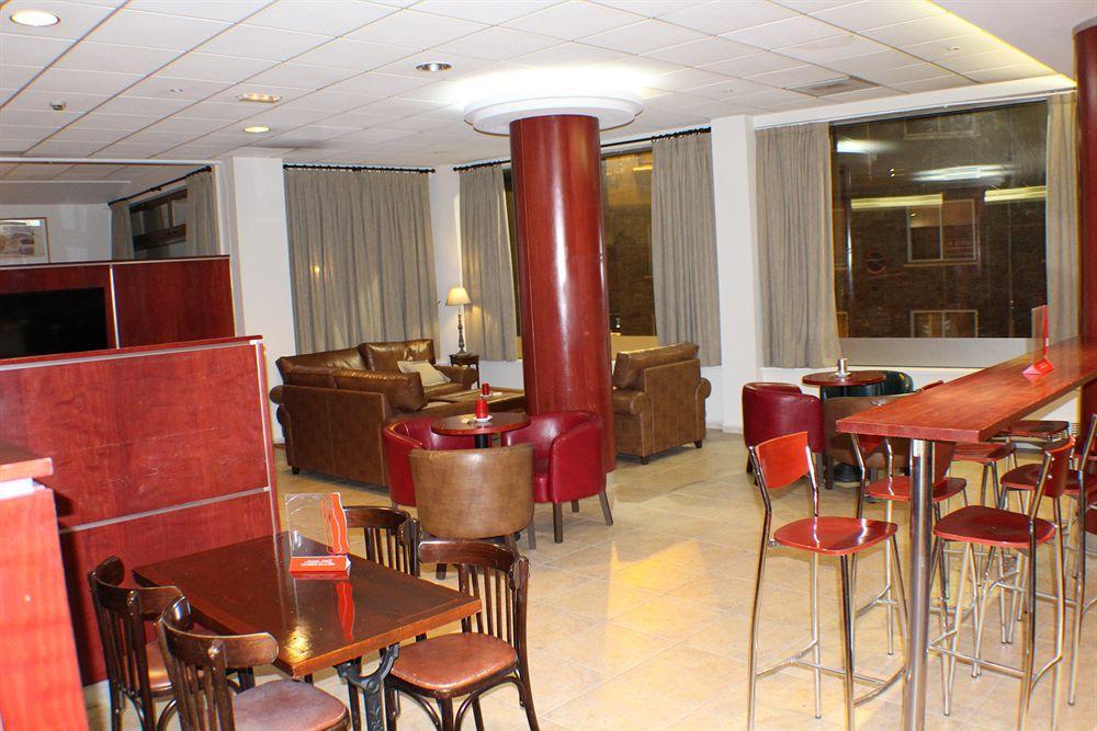 Hotel Cubil 파스데라까사 외부 사진