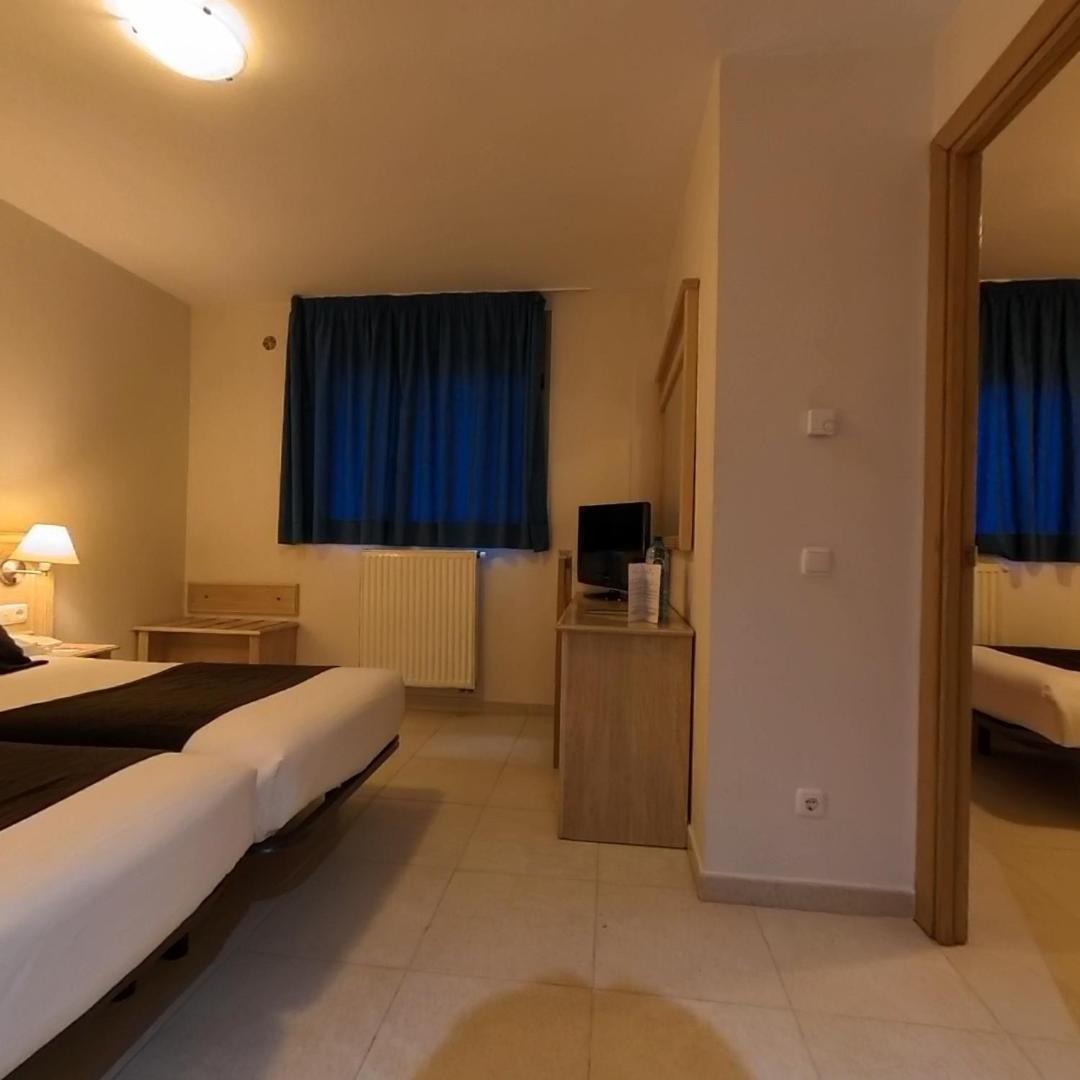 Hotel Cubil 파스데라까사 외부 사진