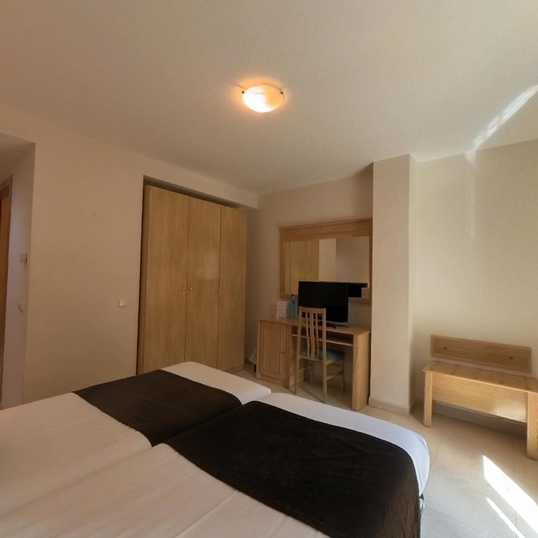 Hotel Cubil 파스데라까사 외부 사진
