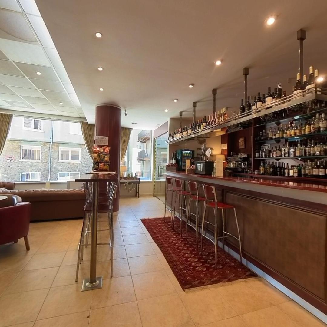 Hotel Cubil 파스데라까사 외부 사진