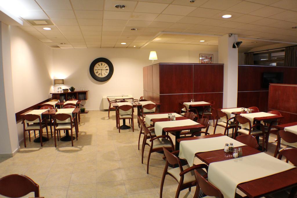 Hotel Cubil 파스데라까사 외부 사진