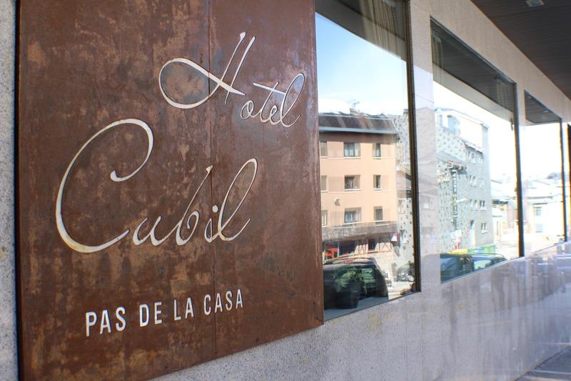 Hotel Cubil 파스데라까사 외부 사진